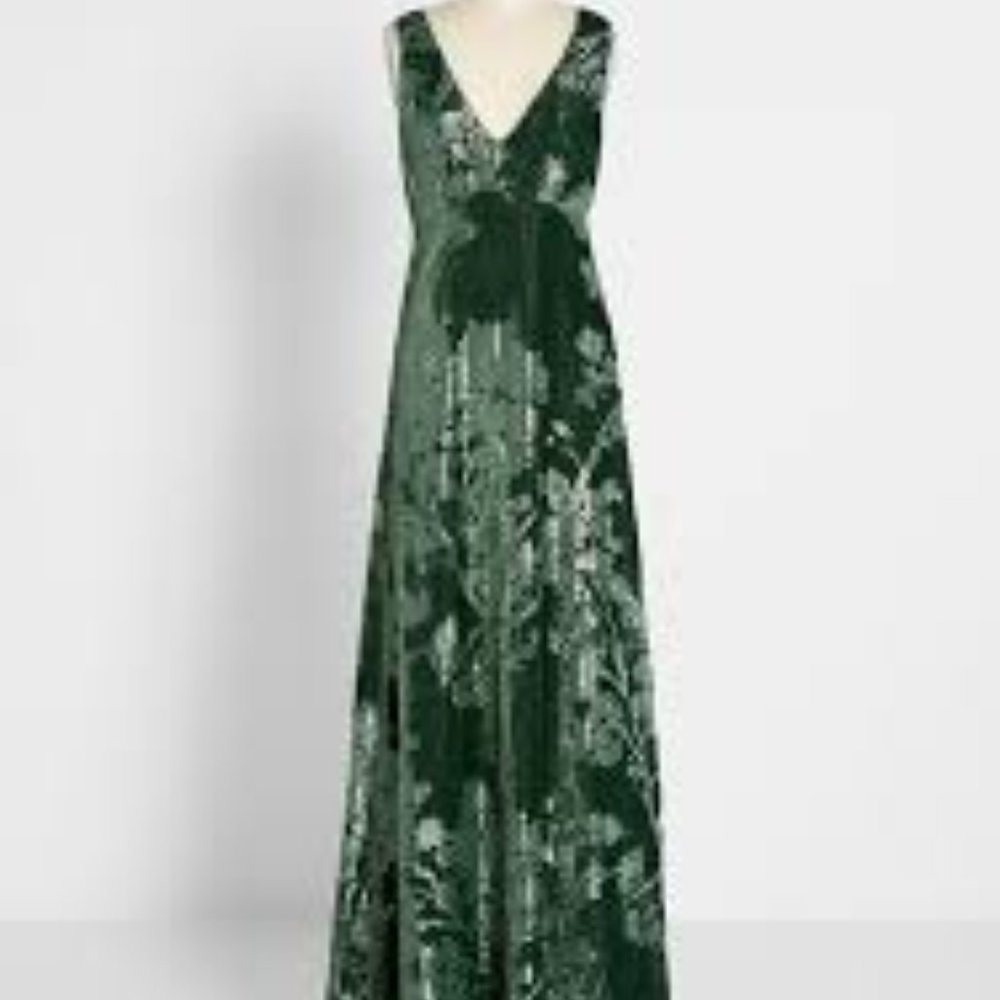 Elegant Modcloth gown dark green PLUS 3X NWT